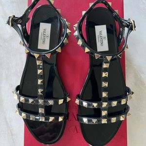 Valentino Garavani rockstud jelly sandals